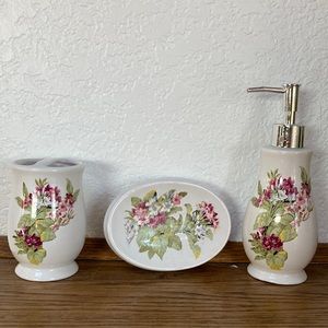 Bathroom set soap dispenser holder makeup toothbrush holder floral